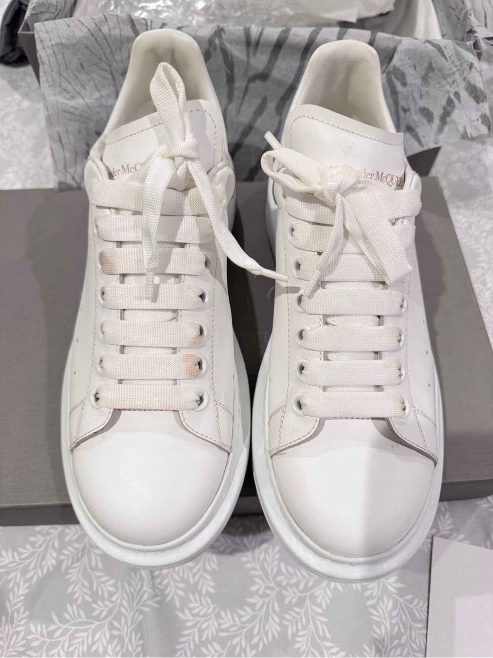 Alexander McQueen White Leather Low-Top Sneakers